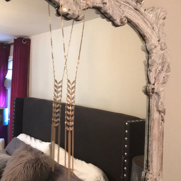 Necklace - Picture 1 of 1